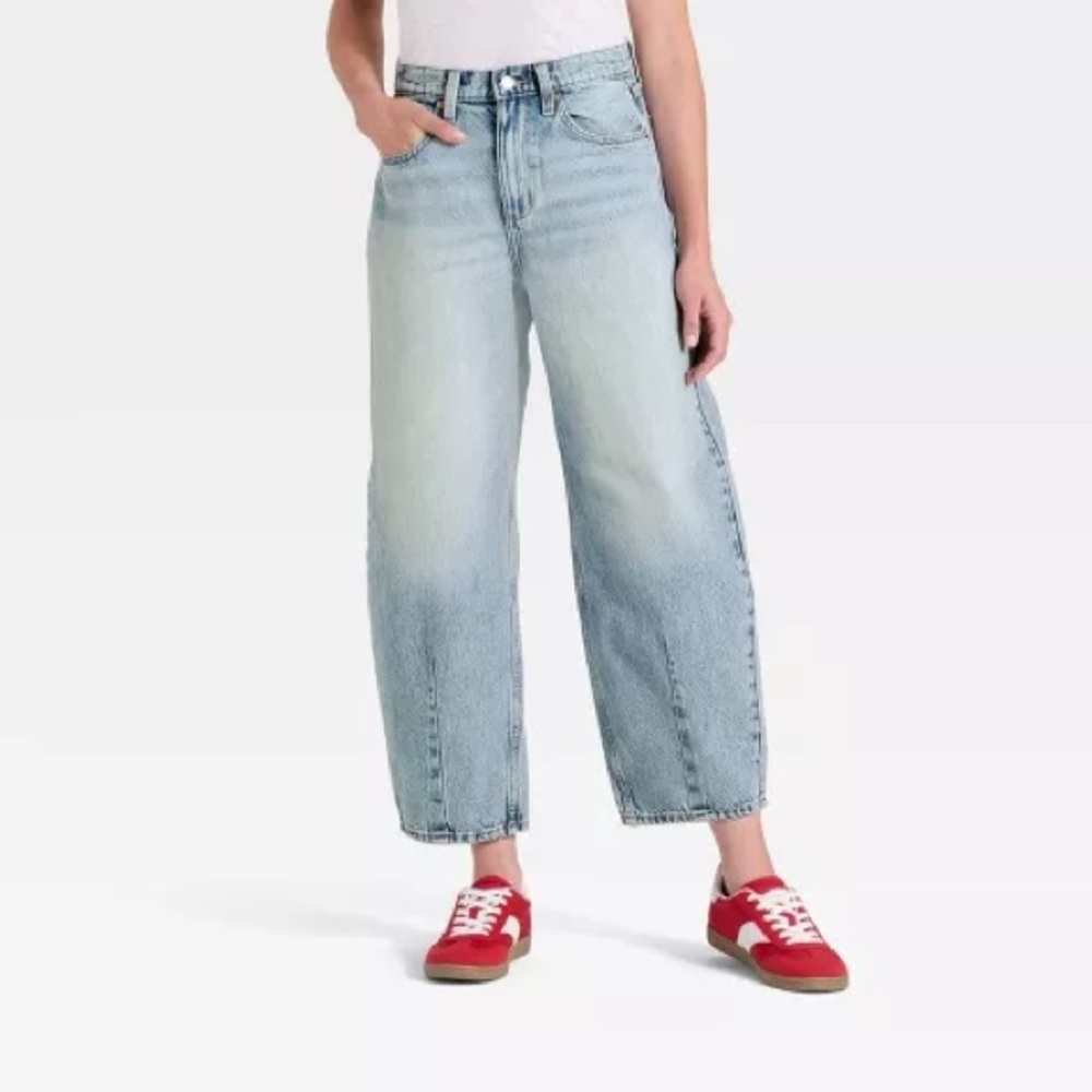 High-Rise Barrel Jeans